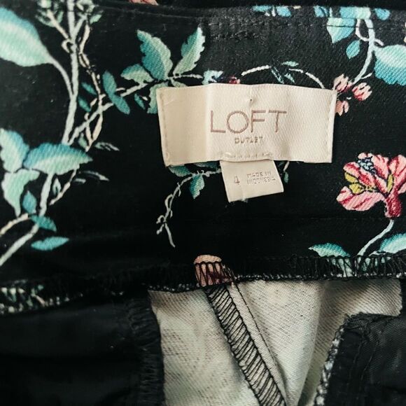 LOFT Outlet Modern Skinny Ankle  floral pants size 4. - Picture 7 of 8